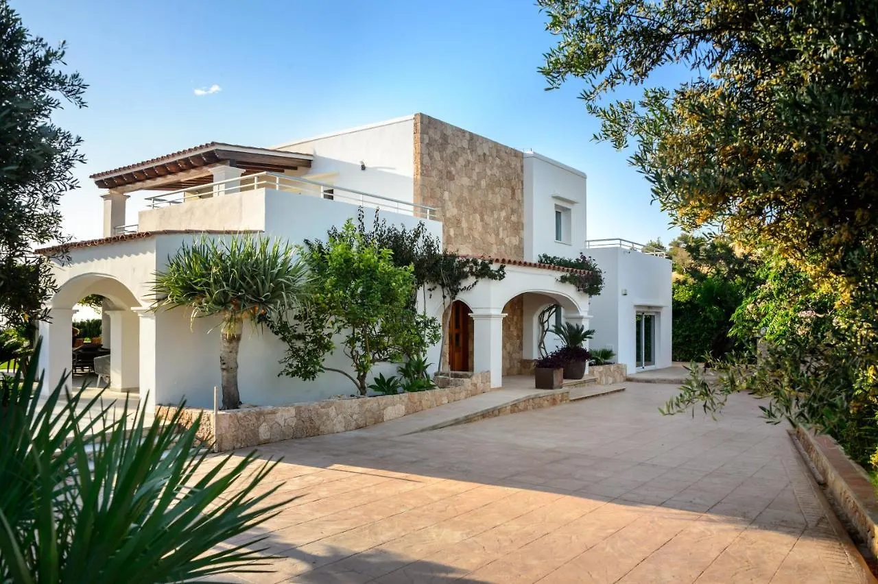 Villa Can Joan I - Fantastic Sunset Views And Family Friendly - San Antonio  San Antonio (Ibiza)