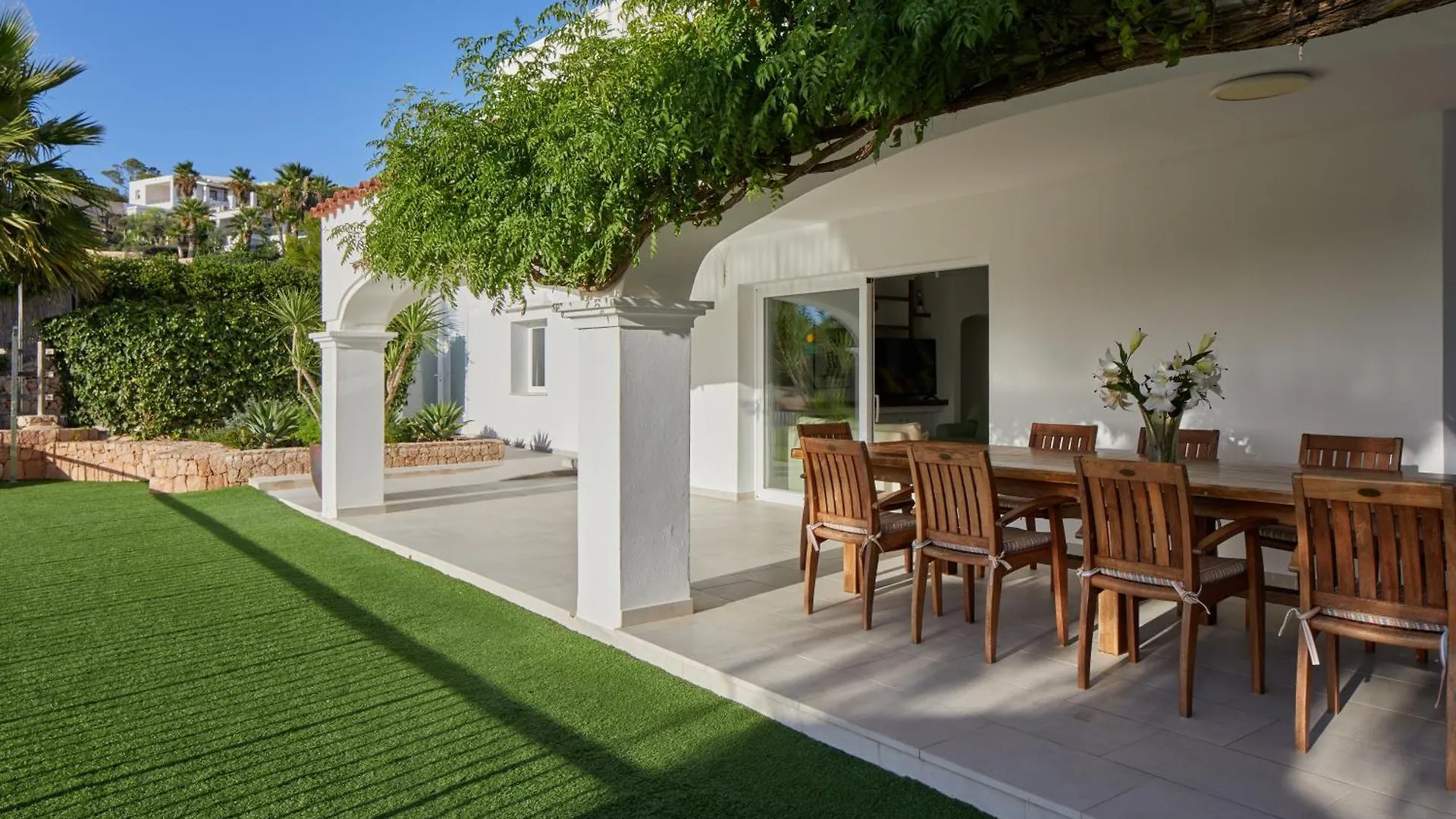 Villa Can Joan I - Fantastic Sunset Views And Family Friendly - San Antonio