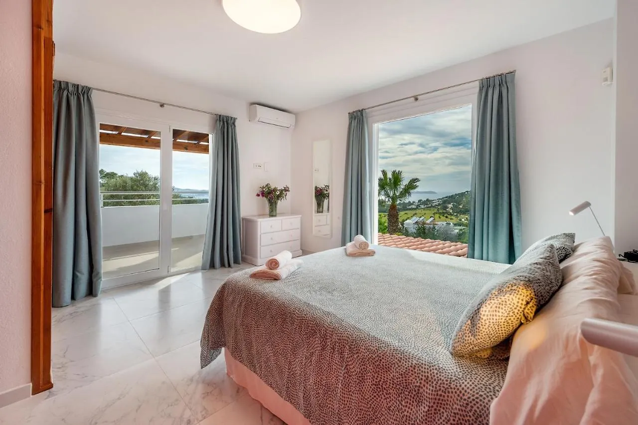 Villa Can Joan I - Fantastic Sunset Views And Family Friendly - San Antonio