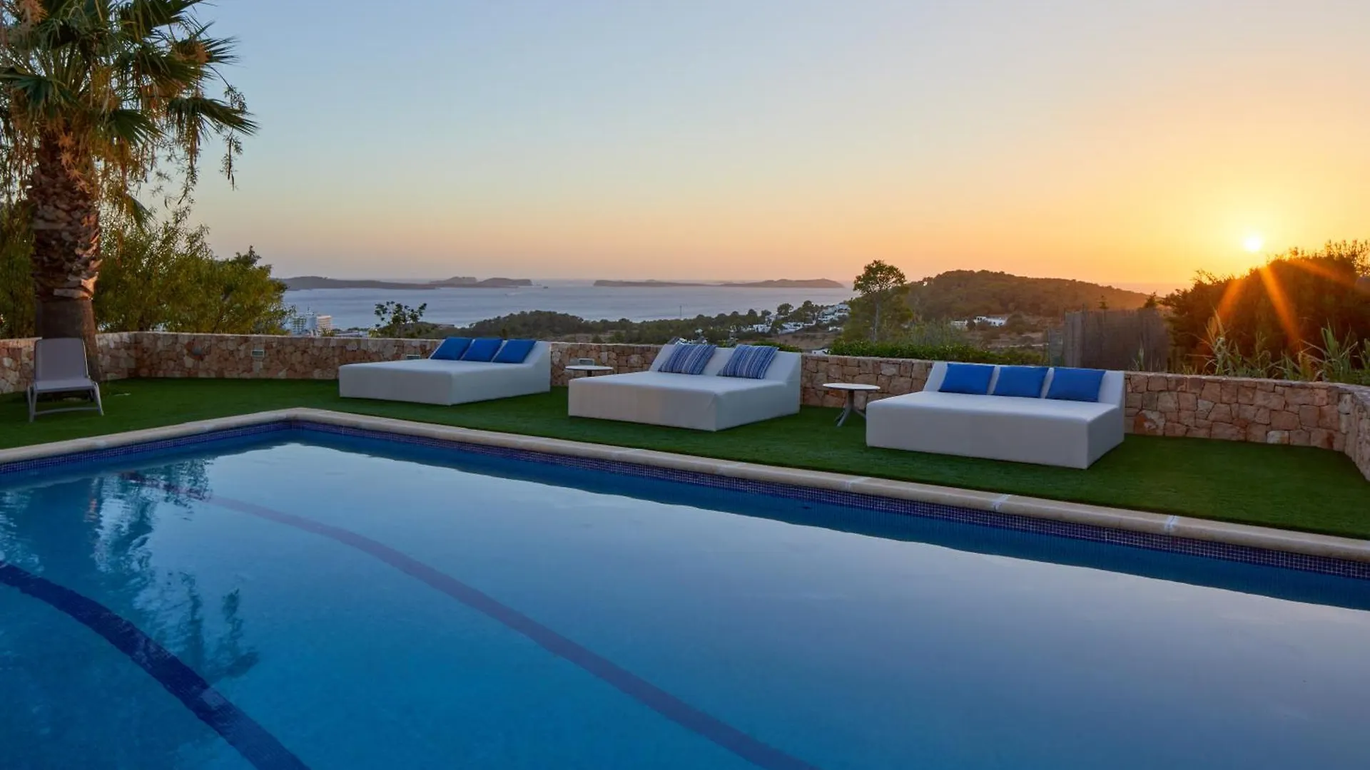 Villa Can Joan I - Fantastic Sunset Views And Family Friendly - San Antonio Abad
