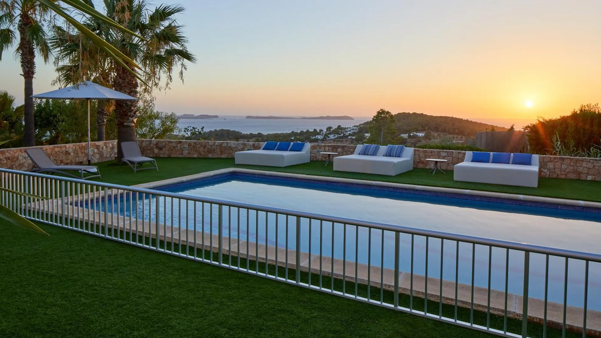 Villa Can Joan I - Fantastic Sunset Views And Family Friendly - San Antonio  0*, San Antonio (Ibiza) Spain